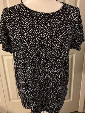 Banana Republic Black and White Leopard Print Top M